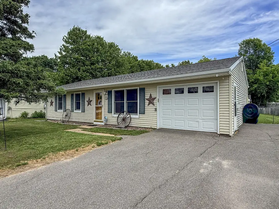 16 Genesee Lane, Plattsburgh, NY 12901 - #3