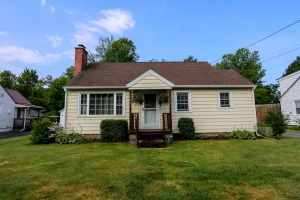 33 Maple Street, Morrisonville, NY 12962