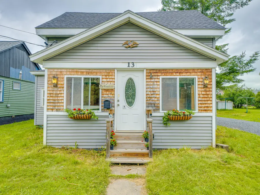 13 Washington Street, Tupper Lake, NY 12986 - #2