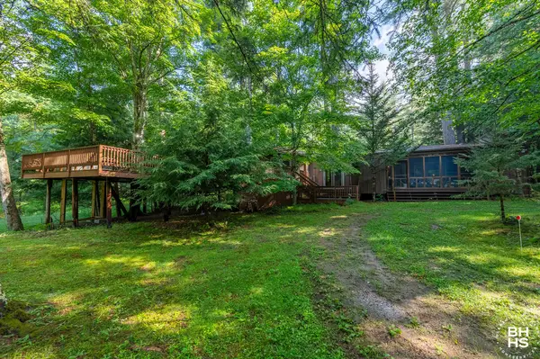 11 Phelps Brook Lane, Keene Valley, NY 12943