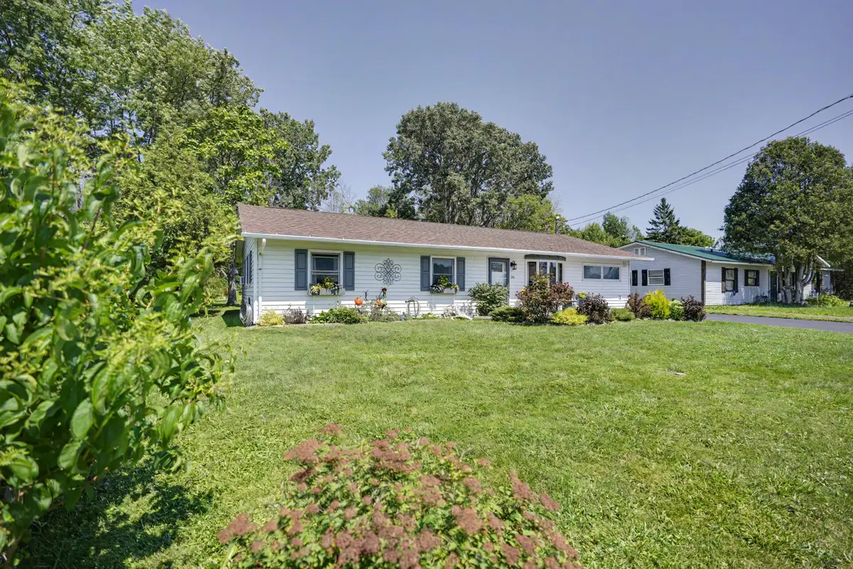 20 Oswego Lane, Plattsburgh, NY 12901 - #1