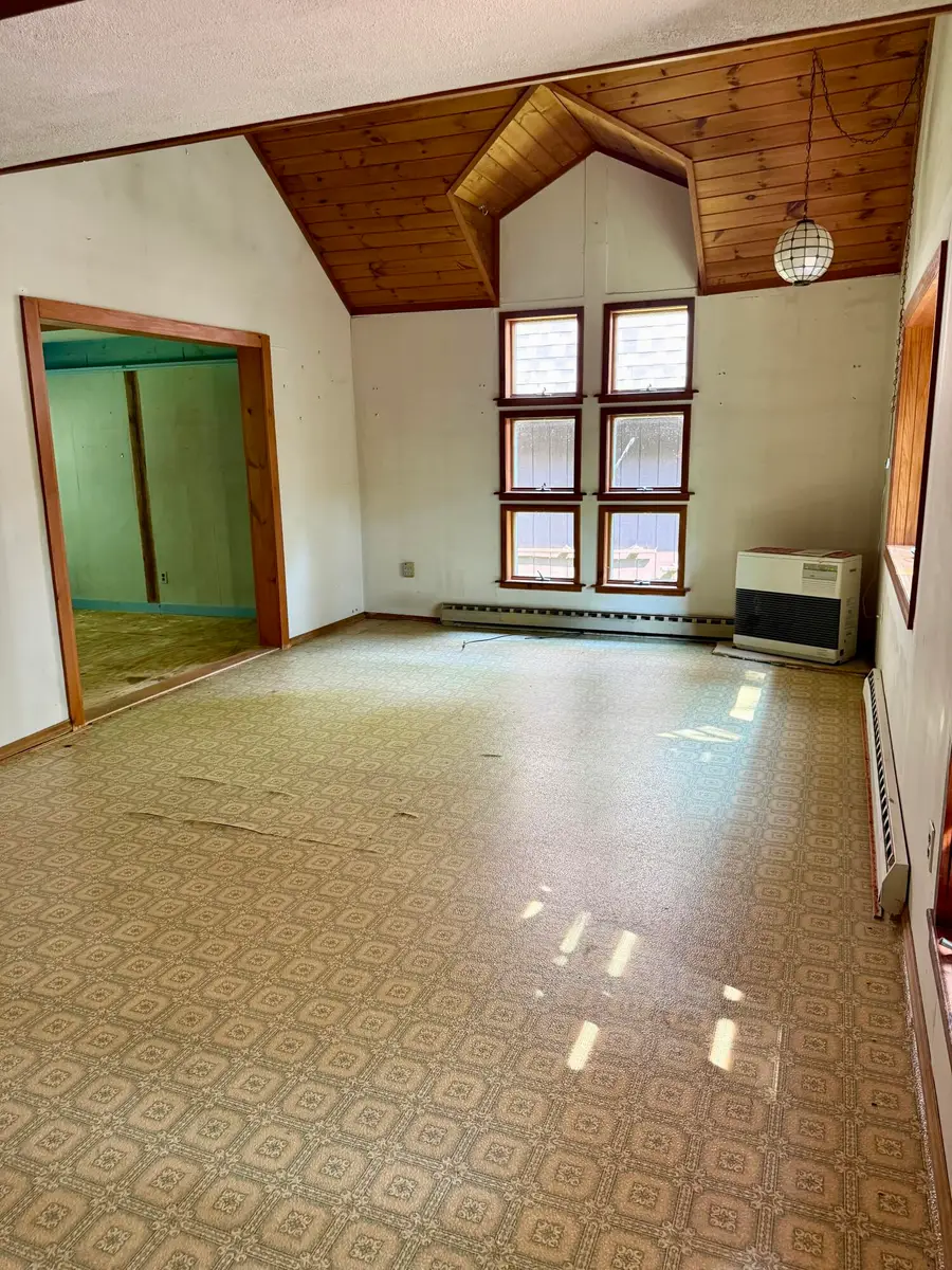 15 Bear Paw Lane, Saranac Lake, NY 12983 - #2