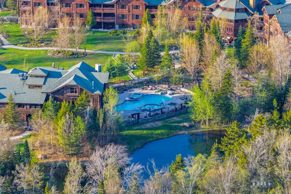 7 Whiteface Inn Lane #Unit 302, Int. 10, Lake Placid, NY 12946