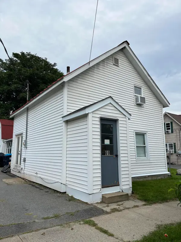 69 Champlain Street, Plattsburgh, NY 12901