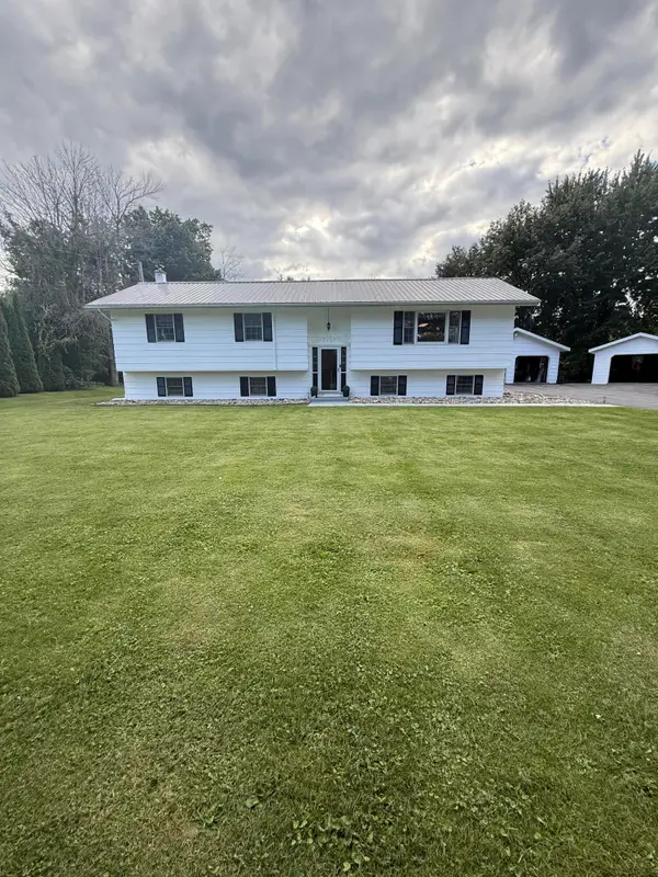 9079 U.s. 9, Chazy, NY 12921