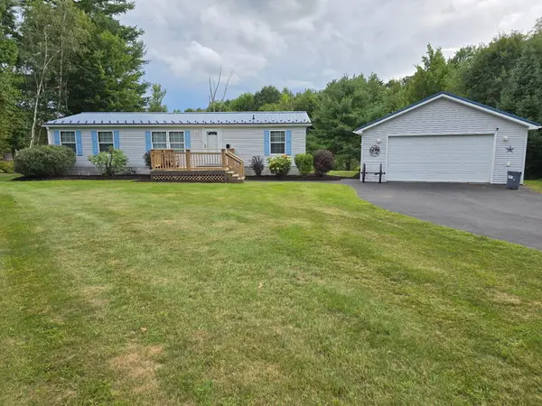 18 Foxfire Drive, Plattsburgh, NY 12901
