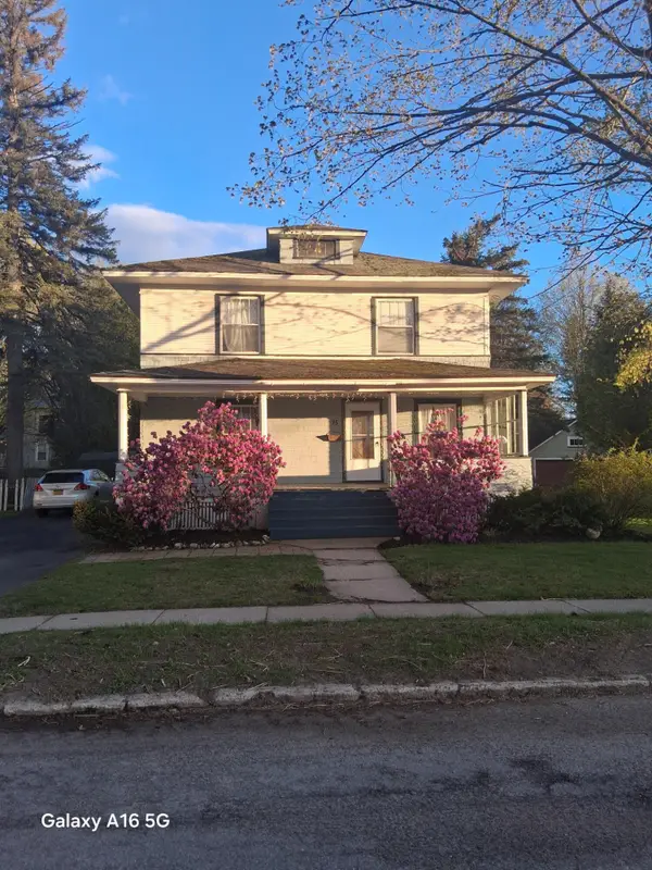 15 3rd Street, Malone, NY 12953