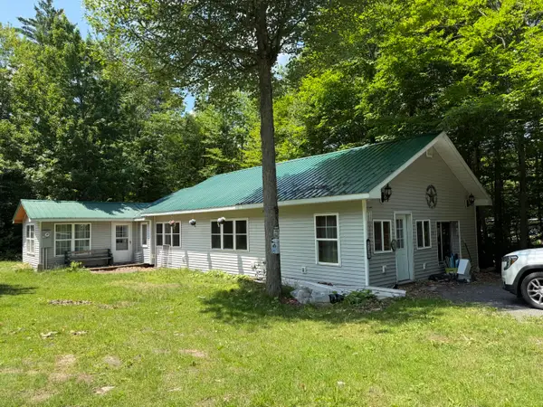 120 Pinewood Drive, Altona, NY 12910