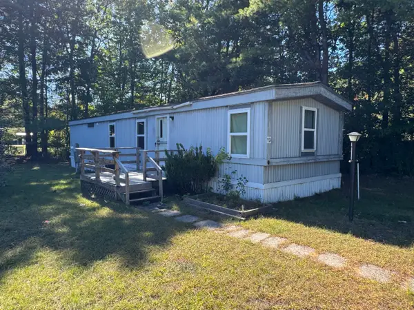 19 Gleneagle Drive, Plattsburgh, NY 12901