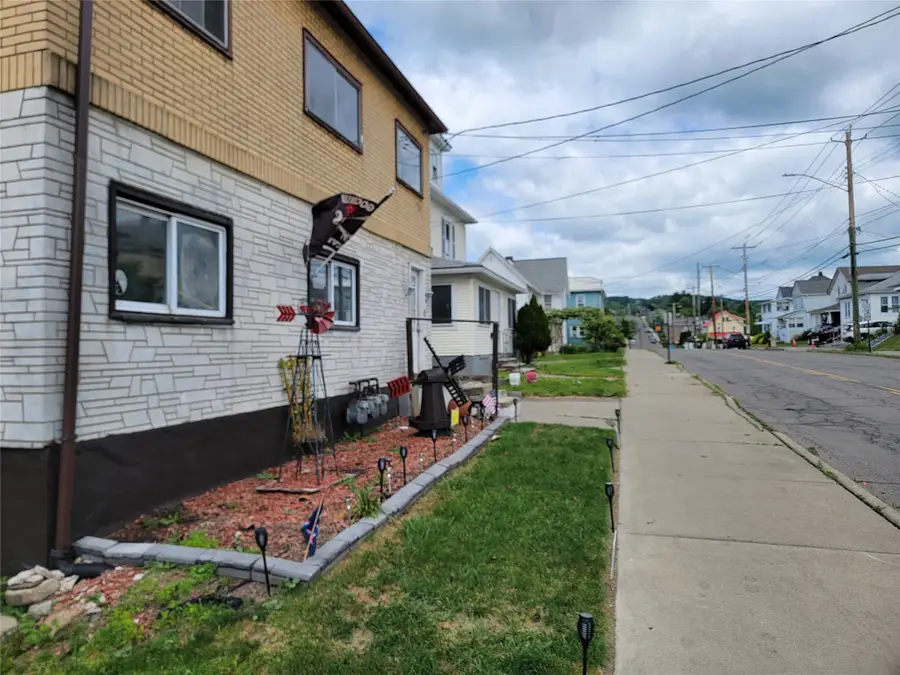 313 Oak Hill Avenue, Endicott, NY 13760 - #3