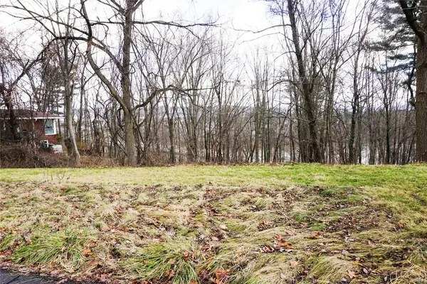 724 & 728 Woods Road, Vestal, NY 13850