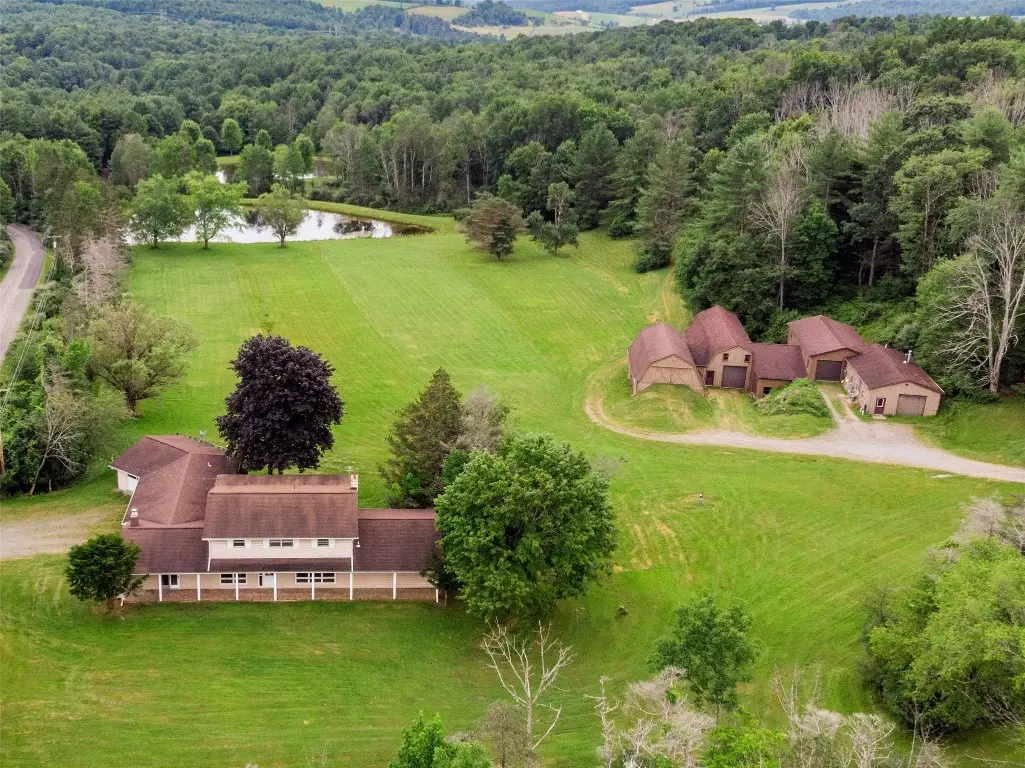 997 Woodhaven Drive, Owego, NY 13827 - Image #1