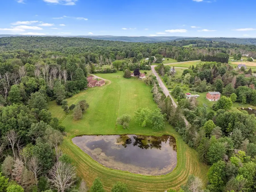 997 Woodhaven Drive, Owego, NY 13827 - Image #3