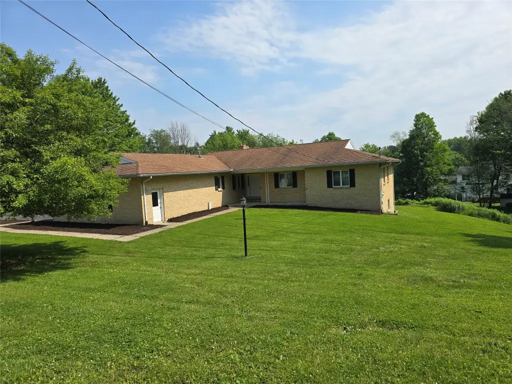 19 Oday Drive, Endicott, NY 13760 - Image #1