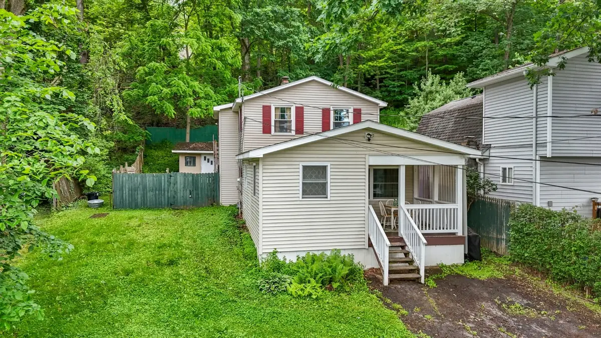 49 Trafford Rd, Binghamton, NY 13901 - Image #1