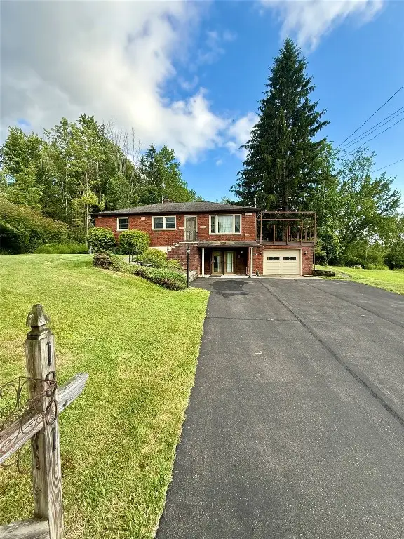 1301 Echo Road, Vestal, NY 13850