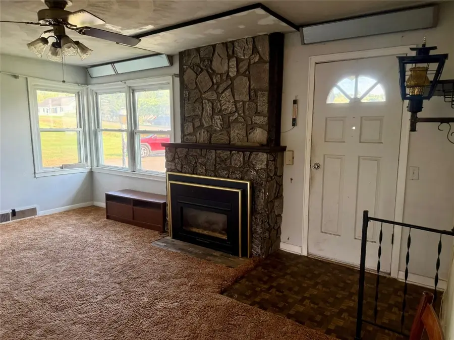 301 Old State Road, Binghamton, NY 13904 - Image #3