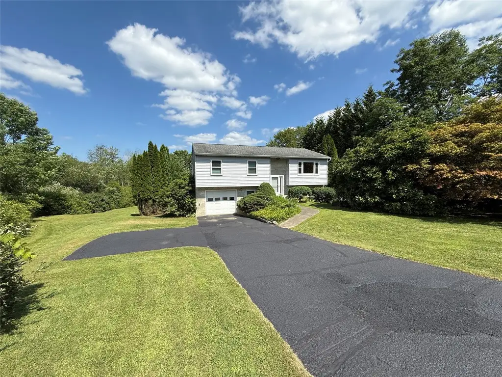 494 Brotzman Road, Binghamton, NY 13901 - Image #1