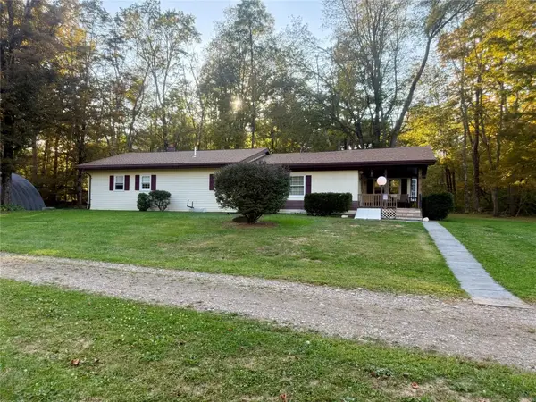 118 Lazy Brook Circle, Hallstead, PA 18822