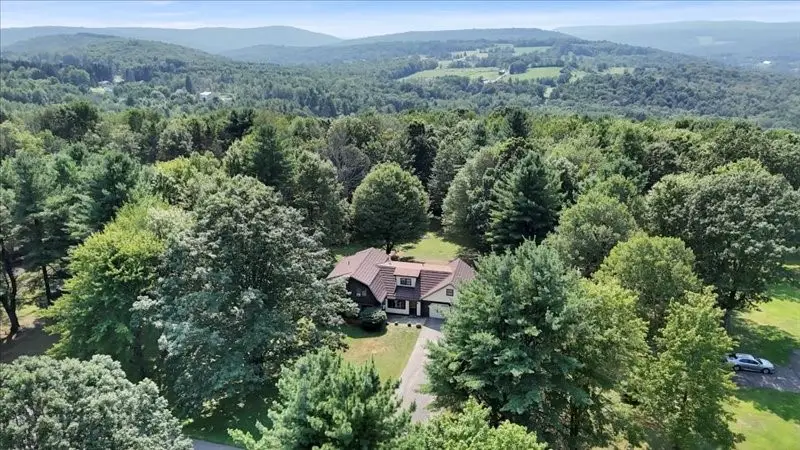 39 Indian Summer Boulevard, Windsor, NY 13865 - Image #3