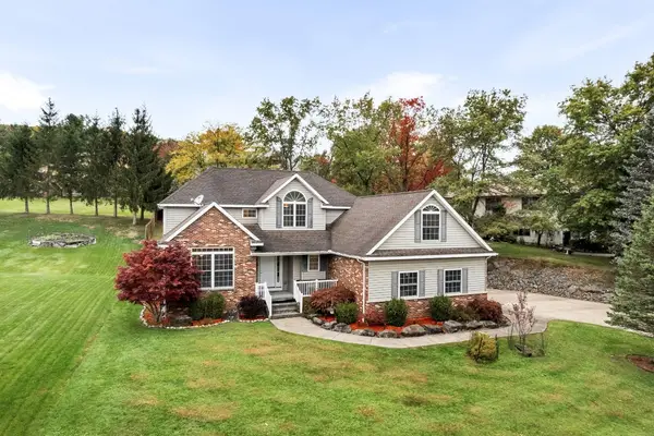 1305 Cameron Lane, Vestal, NY 13850