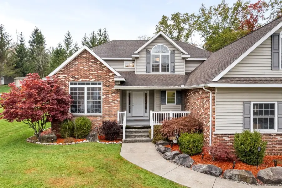 1305 Cameron Lane, Vestal, NY 13850 - Image #2