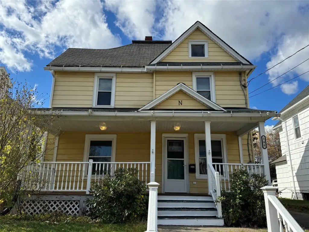 108 Lincoln Ave, Endicott, NY 13760 - Image #1