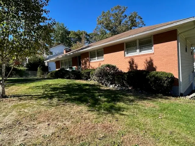 2 Wellington Court, Endicott, NY 13760 - Image #3