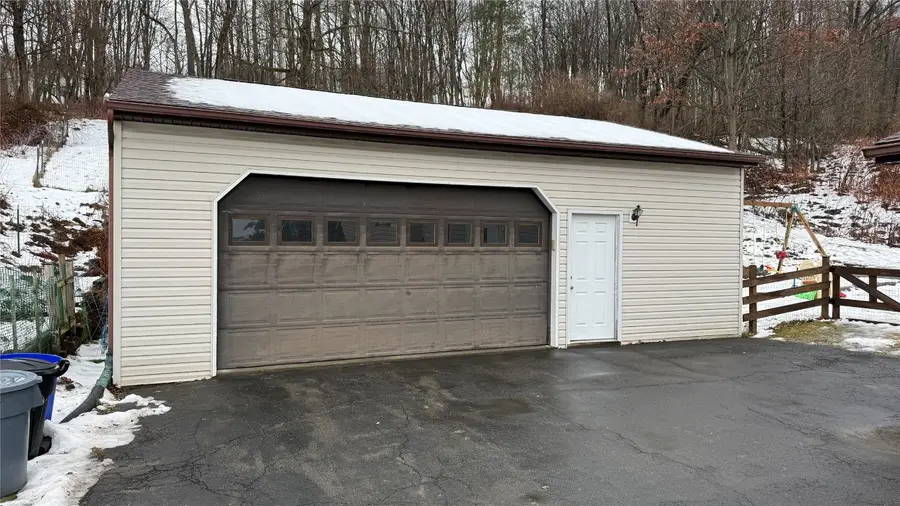 7 Cornell Avenue, Endicott, NY 13760 - Image #3