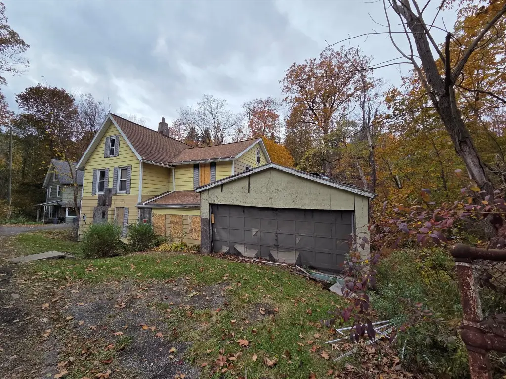 28 Bayless Avenue, Binghamton, NY 13903 - Image #1