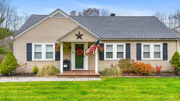 802 Oakdale Rd, Johnson City, NY 13790