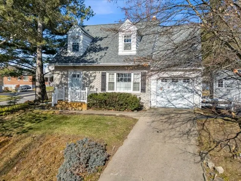 2801 King Street, Endicott, NY 13760 - Image #1