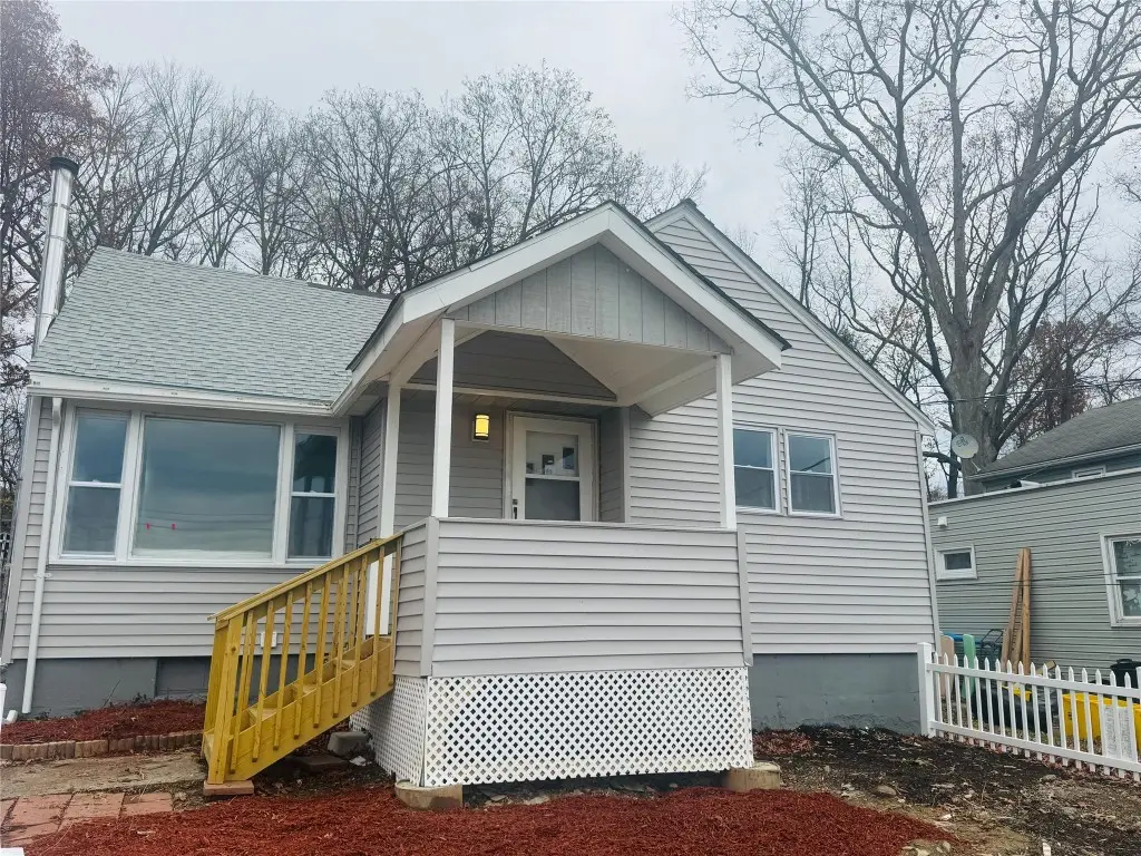 3013 Robins St Street, Endwell, NY 13760 - Image #1