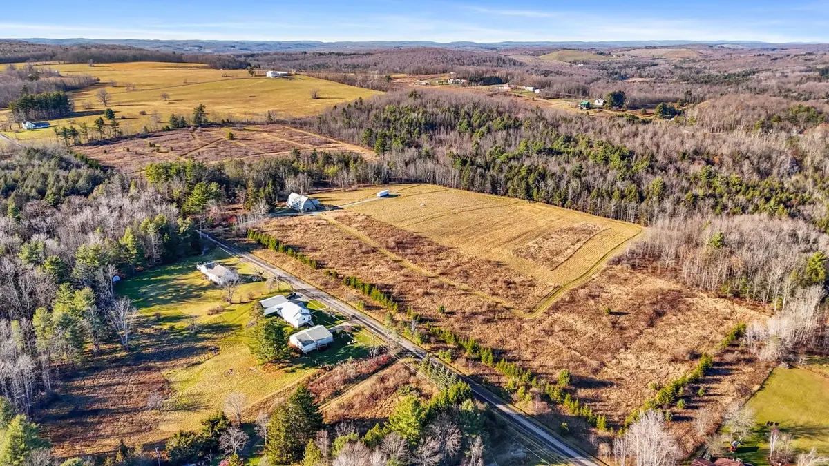 143 Swift Rd, Binghamton, NY 13903 - Image #1