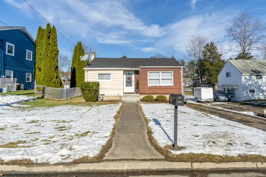 716 Carl Street, Endicott, NY 13760 - Image #2