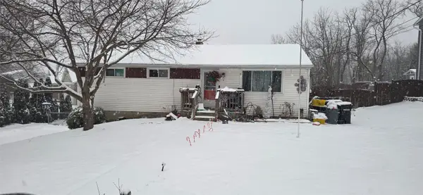 13 Clarendon Drive, Binghamton, NY 13901