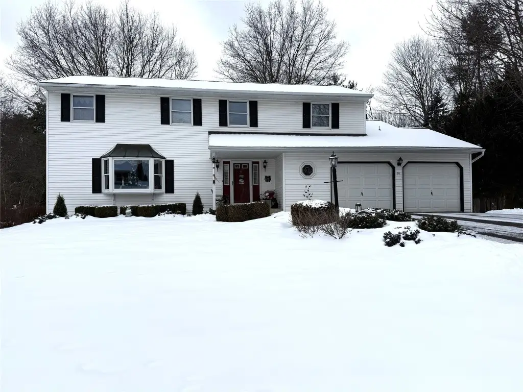 91 Coventry Road, Endicott, NY 13760 - Image #1