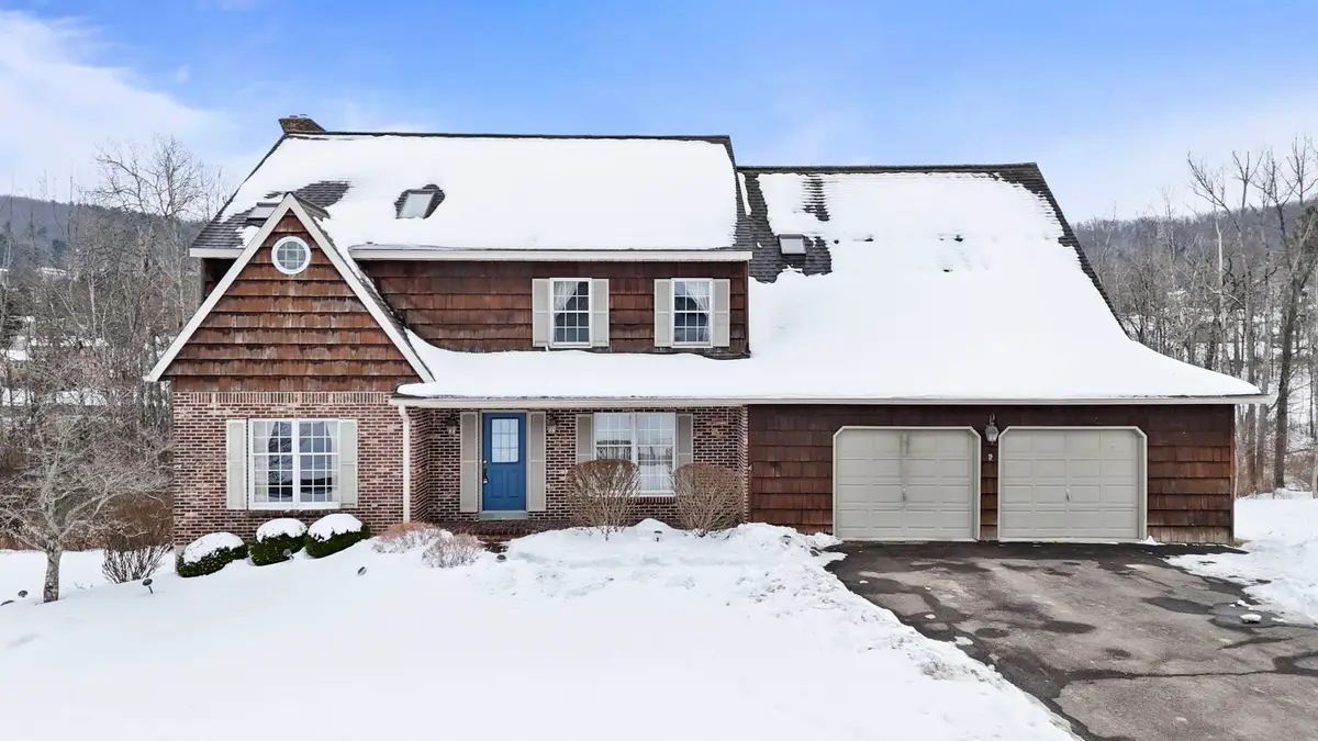 1332-1336 Cameron Ln, Vestal, NY 13850 - #1