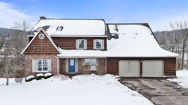 1332-1336 Cameron Ln, Vestal, NY 13850