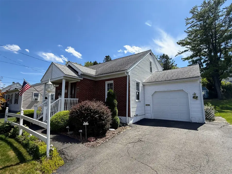 2608 Yale Street, Endicott, NY 13760 - #2