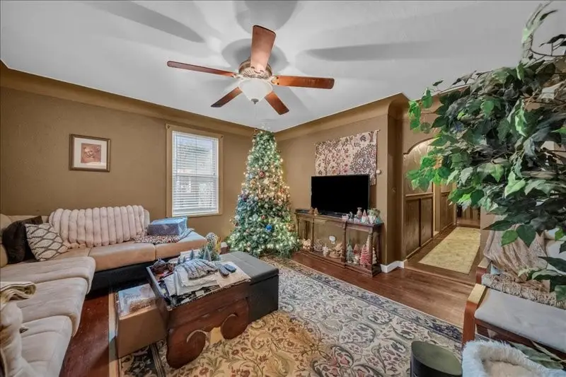 9 S Liberty Avenue, Endicott, NY 13760 - Image #2