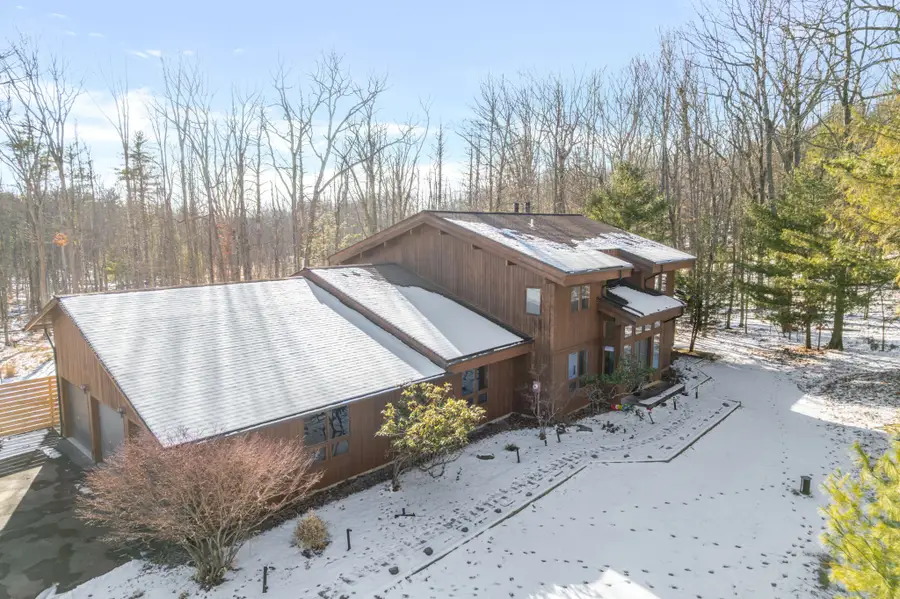 35 Andrews Road, Vestal, NY 13850 - Image #2