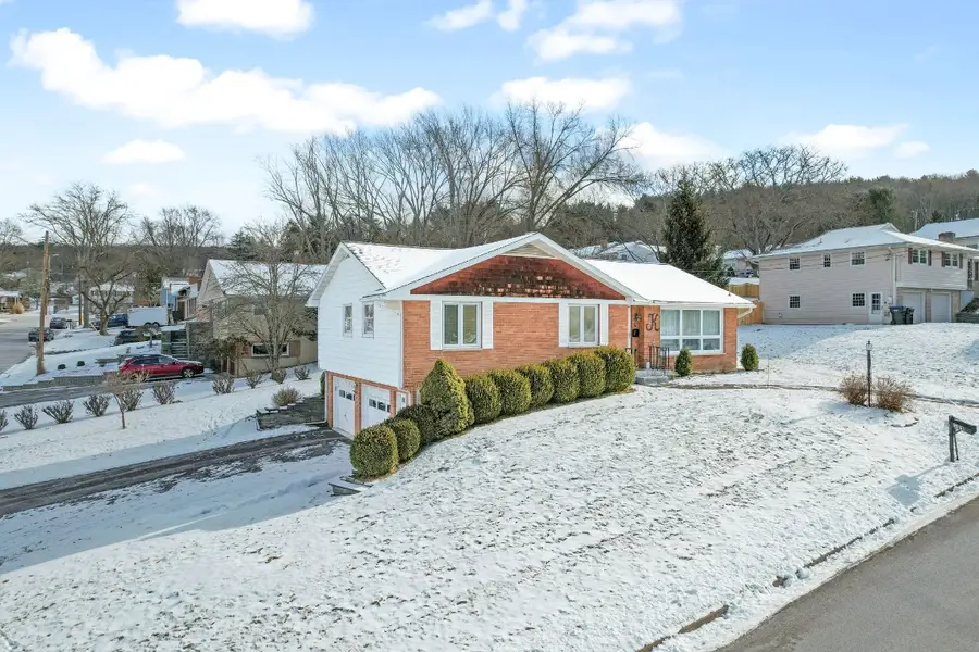 501 Colgate Street, Vestal, NY 13850 - Image #2