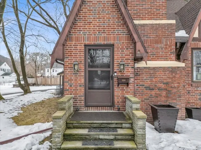 324 Frey Avenue, Vestal, NY 13850 - #2