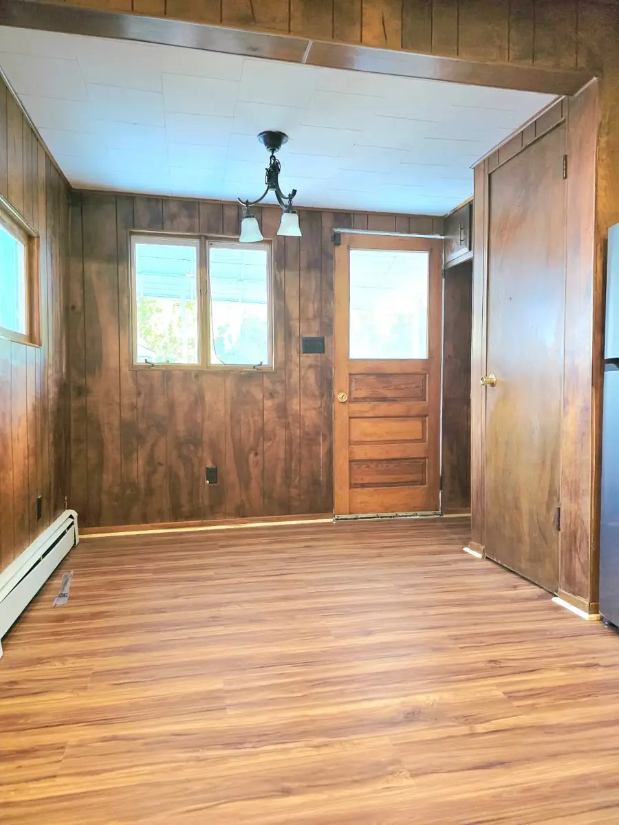 401 Willow St, Vestal, NY 13850 - #3