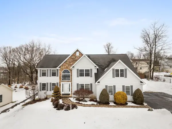 1161 Sapphire Drive, Endicott, NY 13760