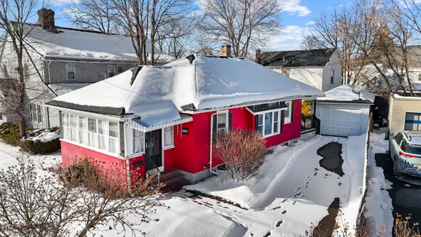 3102 Buckingham Road, Endicott, NY 13760