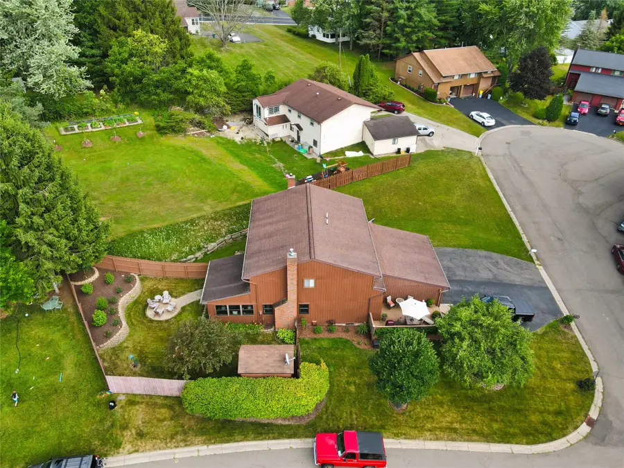 10 Carol Ct, Endwell, NY 13760 - #3