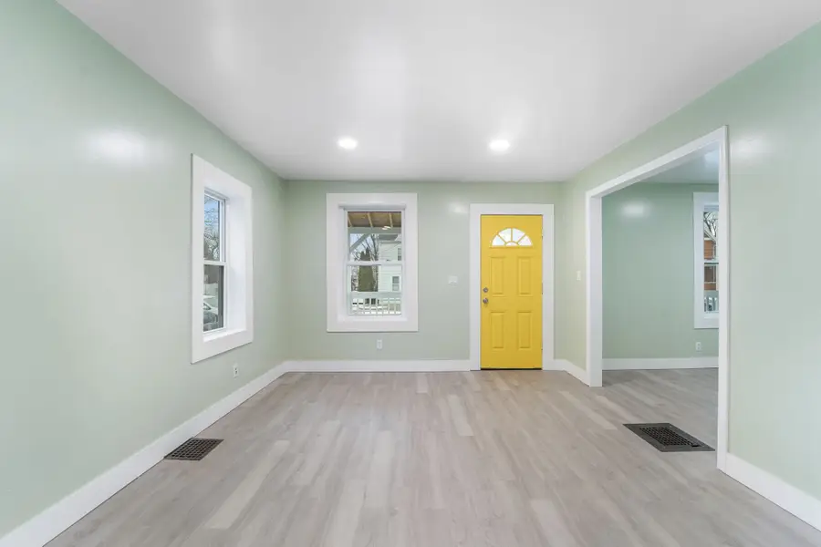 211 Hudson Street, Johnson City, NY 13790 - #2