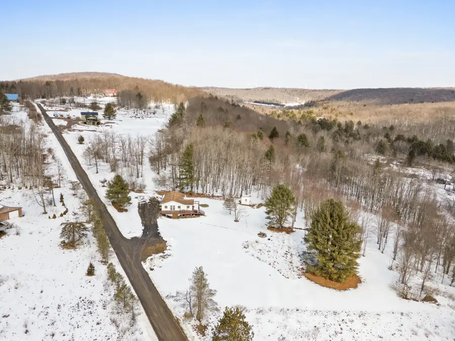 515 / 519 Cascade Valley Road, Windsor, NY 13865 - #3